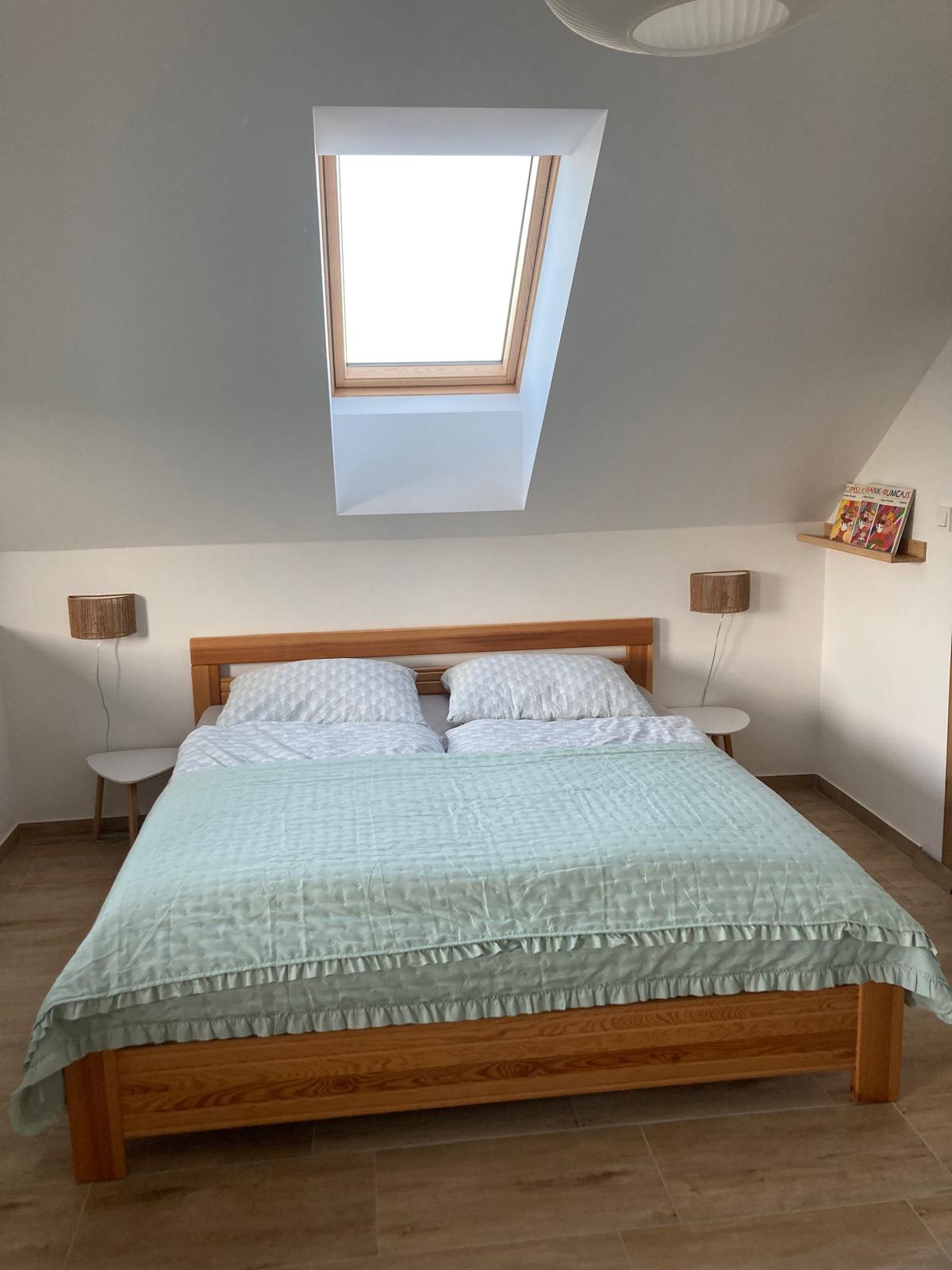 Manželská postel 2 lůžka